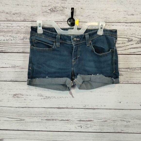 "Levi's" woman's jean shorts  - Picture 1 of 8